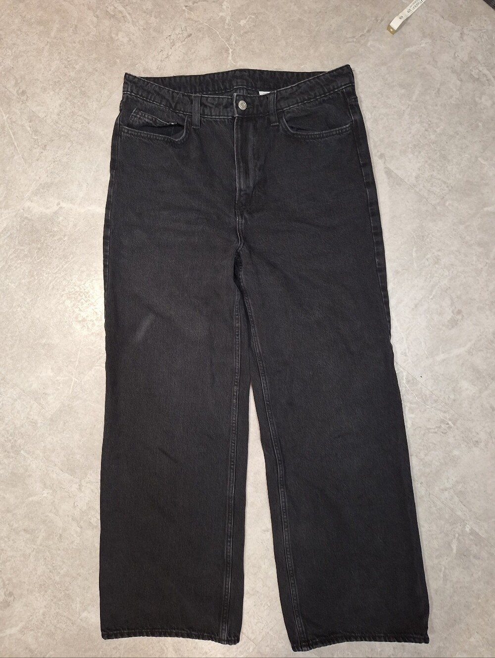H&M Women's Ultra High-Rise Wide Leg Jeans — Black - Size 12